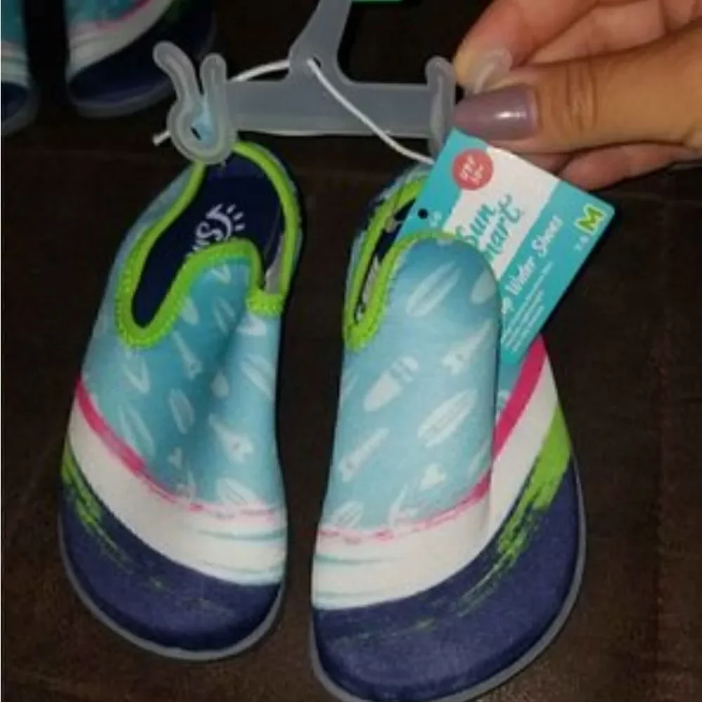 Nwt Toddler Boys Water Shoes